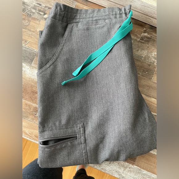 Figs Graphite Cargo Scrub Pants - Picture 2 of 2